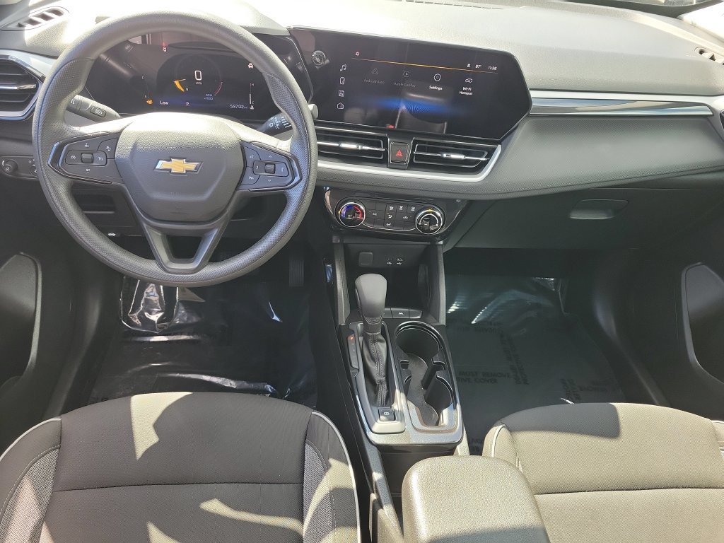 Used 2024 Chevrolet TrailBlazer LT FWD image 27