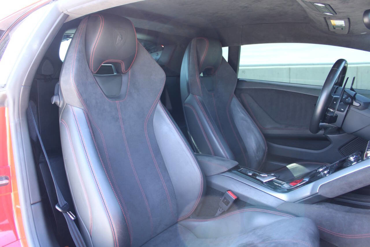 Used 2015 Lamborghini Huracan LP 610-4 image 14