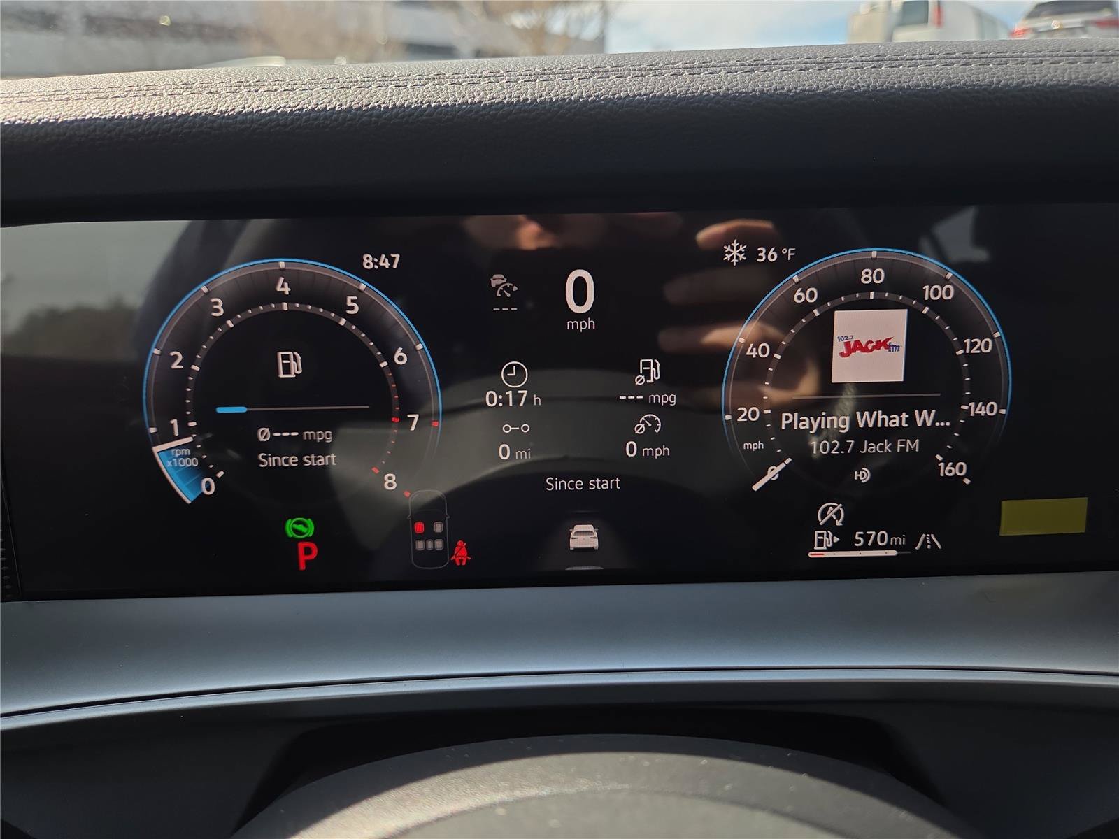 New 2026 Volkswagen Tiguan SE AWD/4WD image 17
