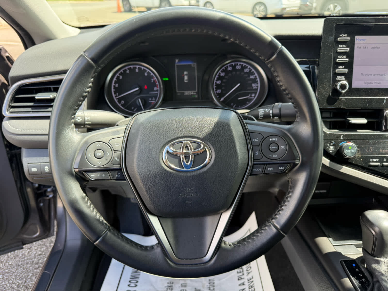 Used 2022 Toyota Camry SE FWD image 6