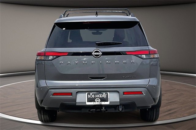 New 2026 Nissan Pathfinder Platinum image 4
