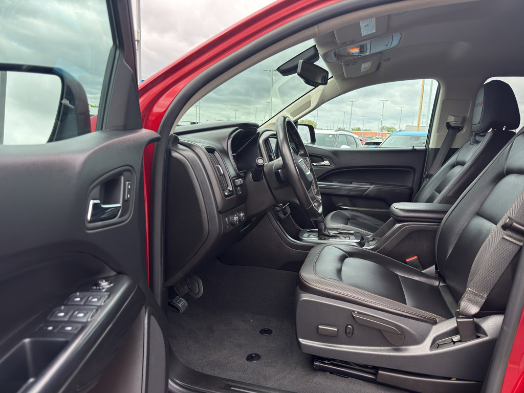 Used 2021 GMC Canyon AT4 w/ Trailering Package AWD/4WD image 13