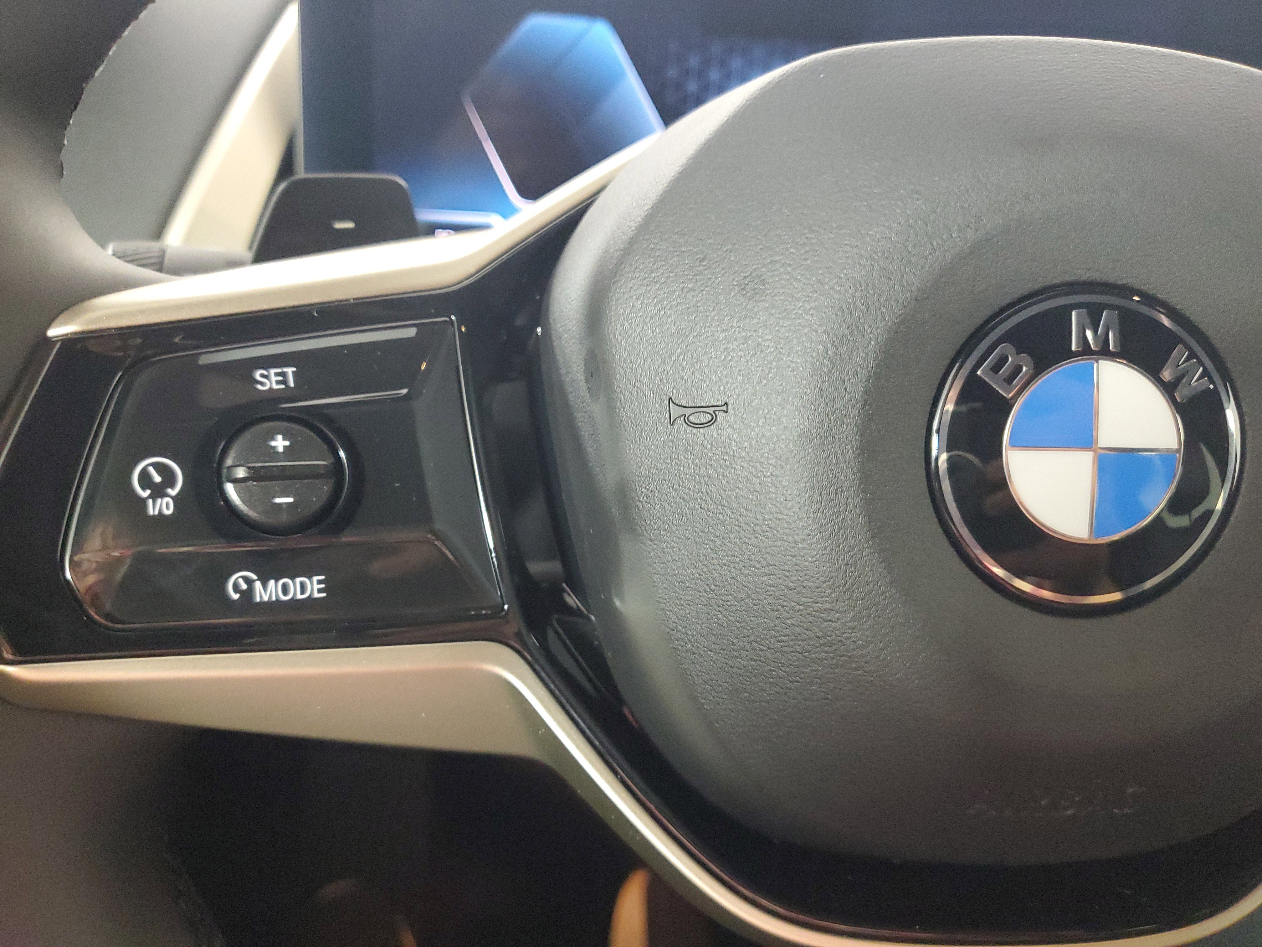 Certified 2025 BMW X3 xDrive30i w/ Premium Package image 13