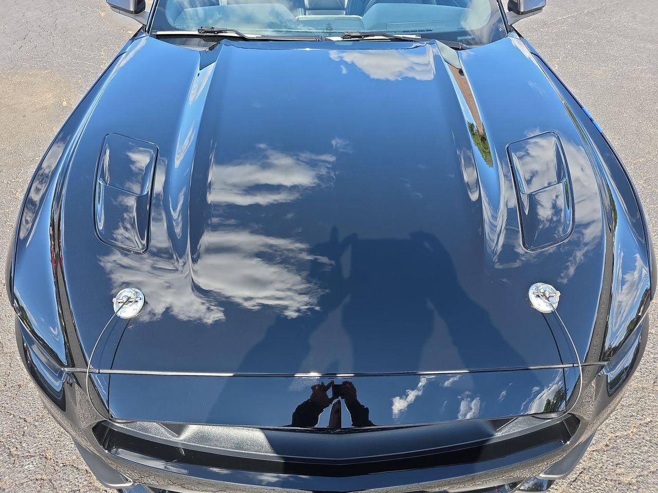 Used 2015 Ford Mustang GT Premium w/ Equipment Group 401A RWD image 28