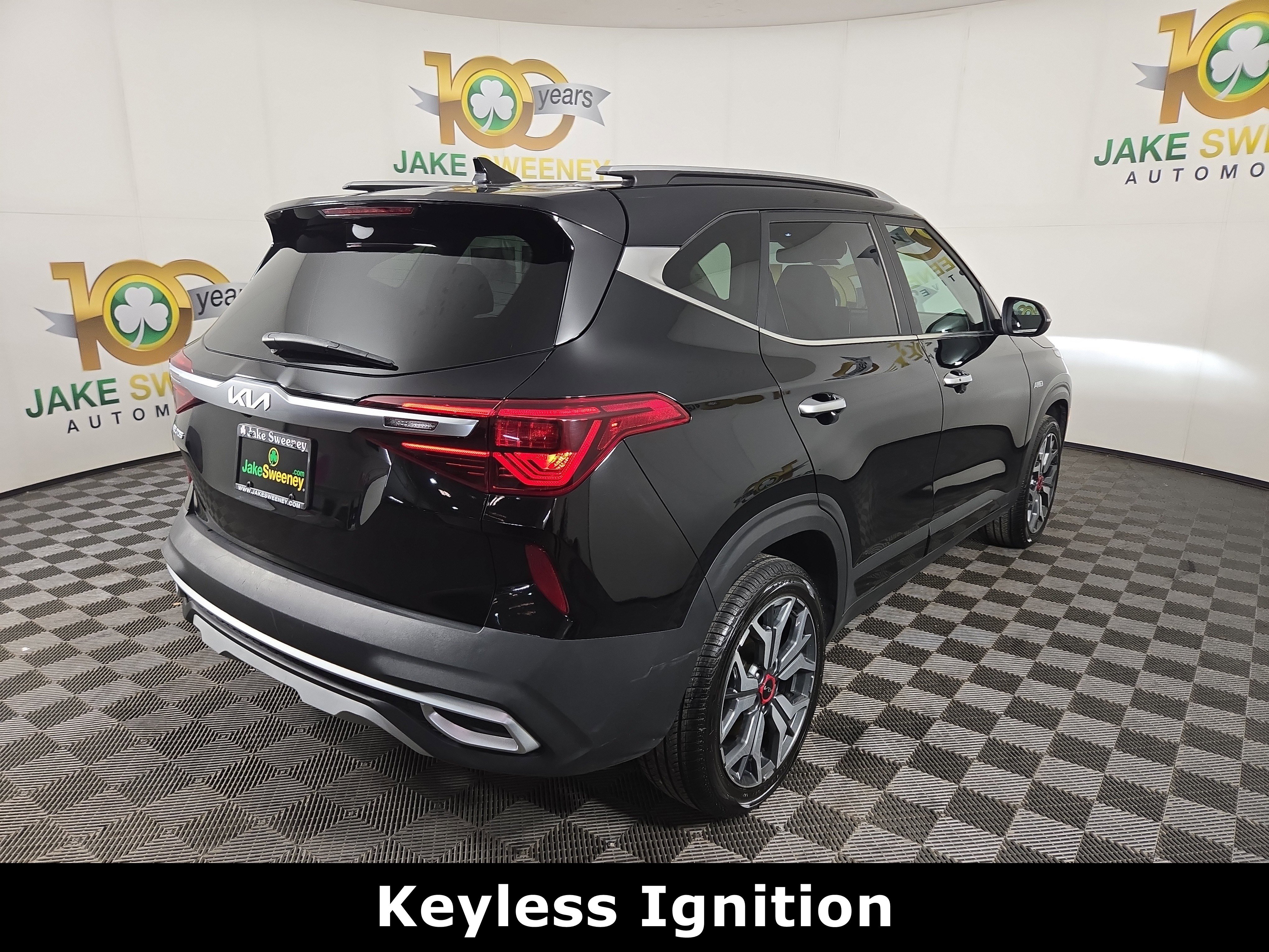 Used 2023 Kia Seltos SX w/ SX Sunroof Package image 9