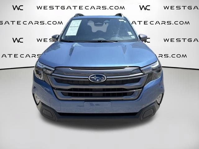Used 2025 Subaru Forester Premium w/ Convenience Package #1 AWD/4WD image 2