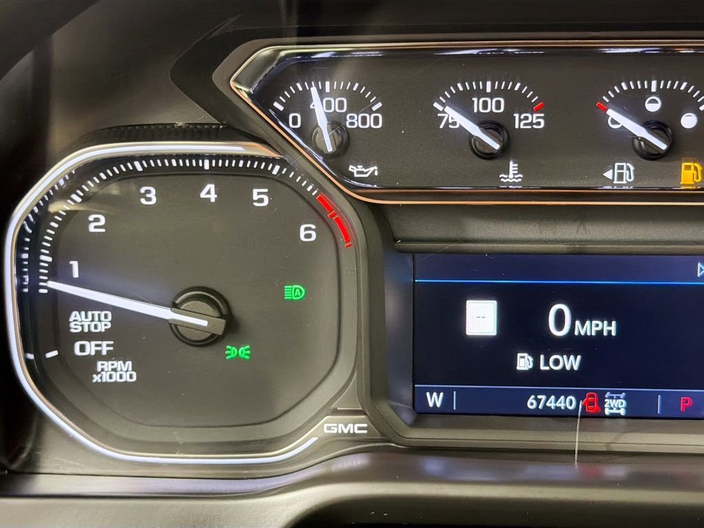 Used 2019 GMC Sierra 1500 SLT w/ SLT Premium Plus Package AWD/4WD image 13