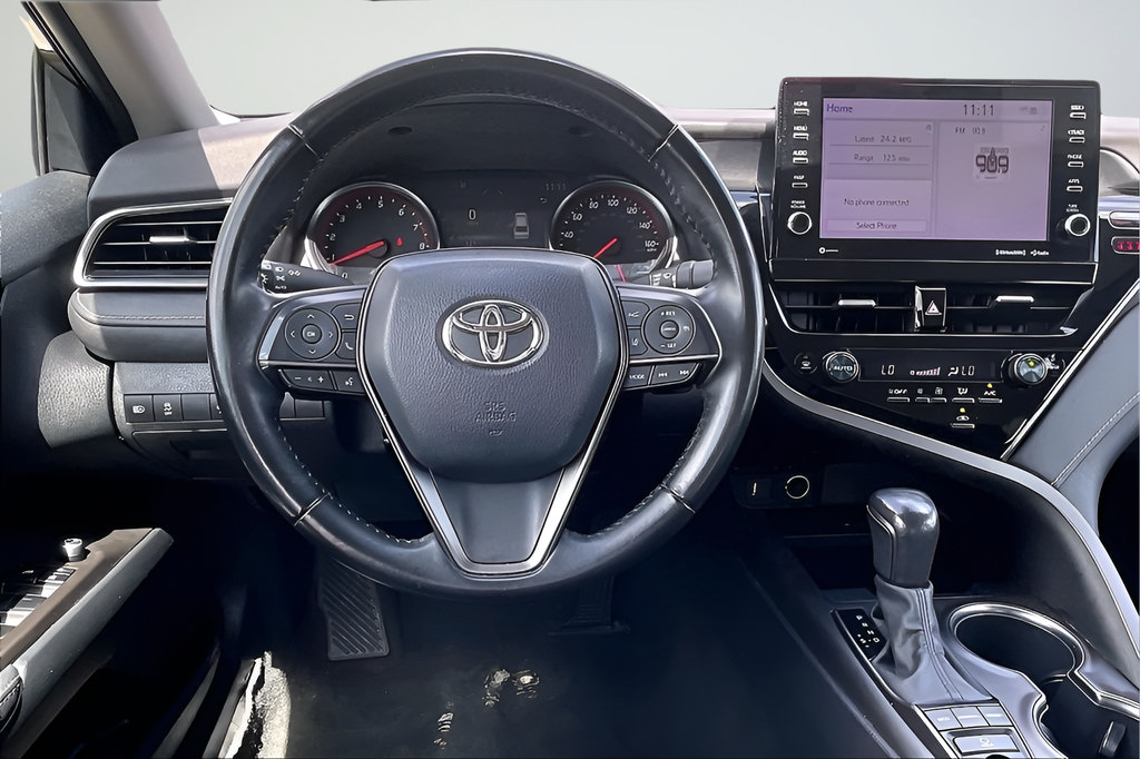 Used 2023 Toyota Camry XSE FWD image 8