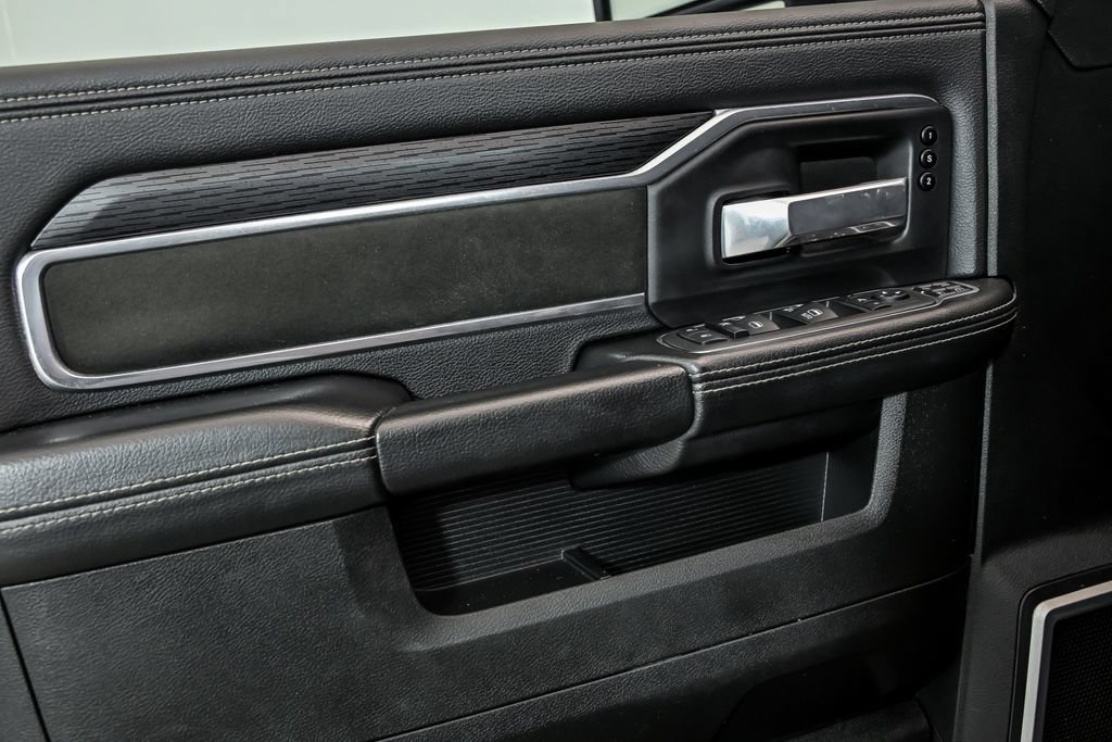 Used 2024 RAM 2500 Laramie w/ Night Edition AWD/4WD image 8