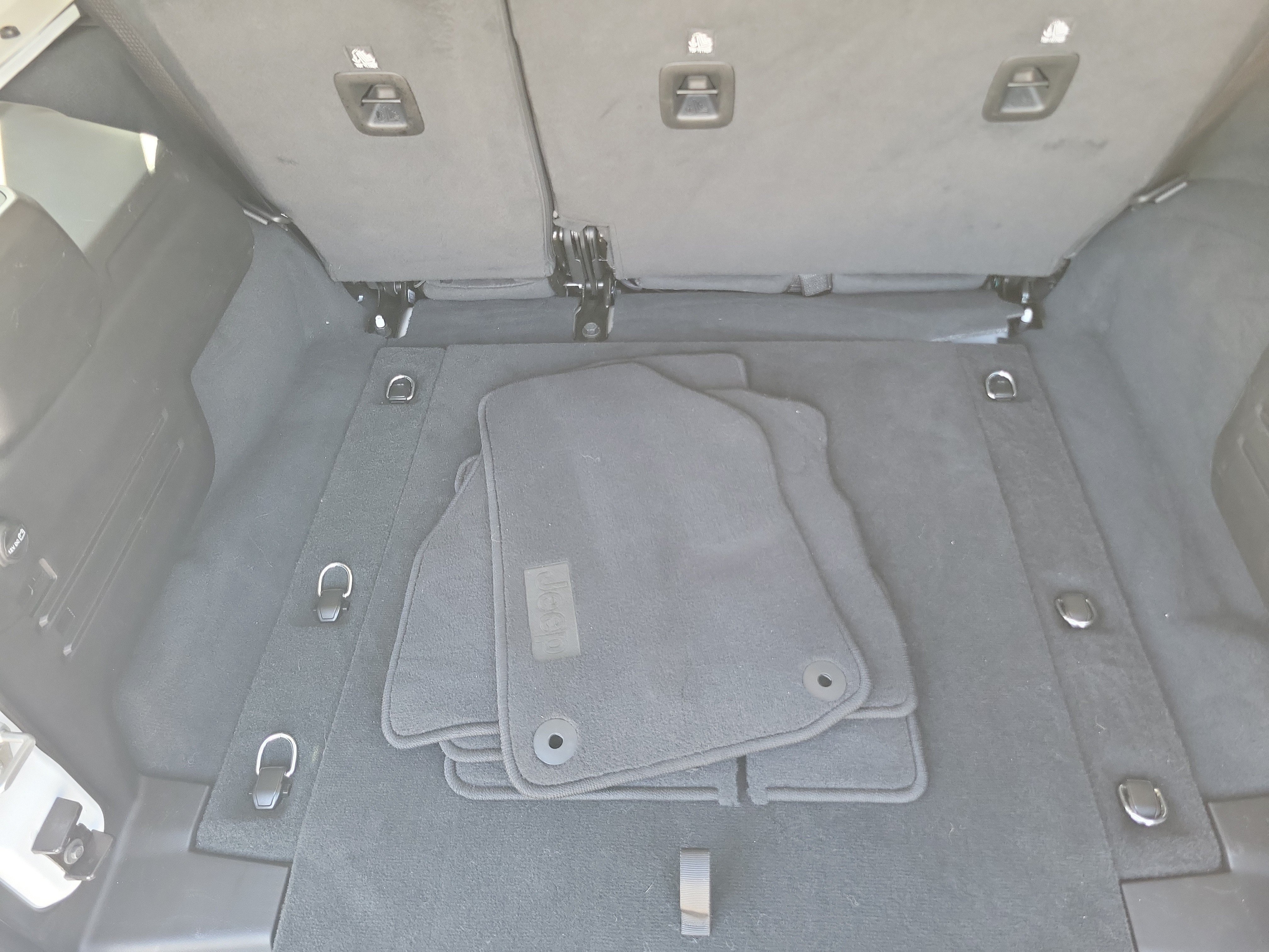 Used 2024 Jeep Wrangler Unlimited Sport AWD/4WD image 16