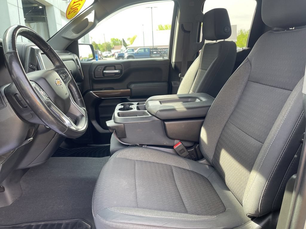 Used 2019 Chevrolet Silverado 1500 LT w/ All-Star Edition AWD/4WD image 11