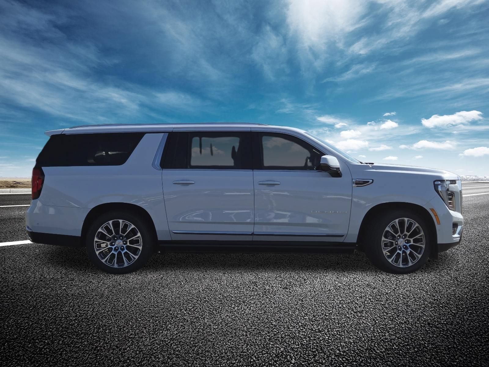 New 2026 GMC Yukon XL Denali w/ Denali Reserve Package AWD/4WD image 24