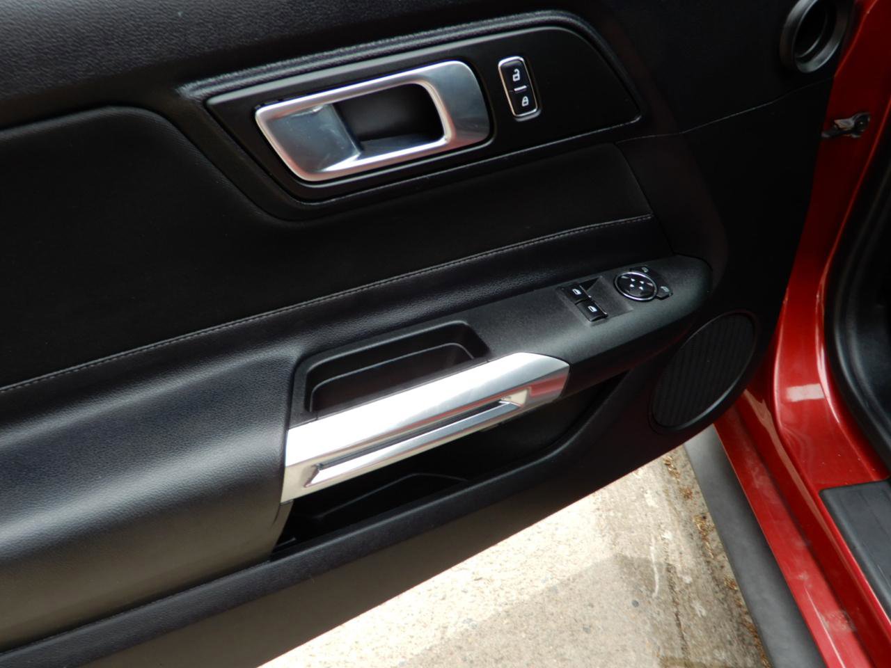 Used 2018 Ford Mustang GT w/ GT Performance Package image 17