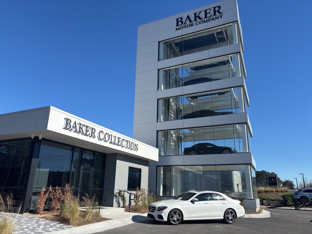 Used 2017 Mercedes-Benz E 300 image 2