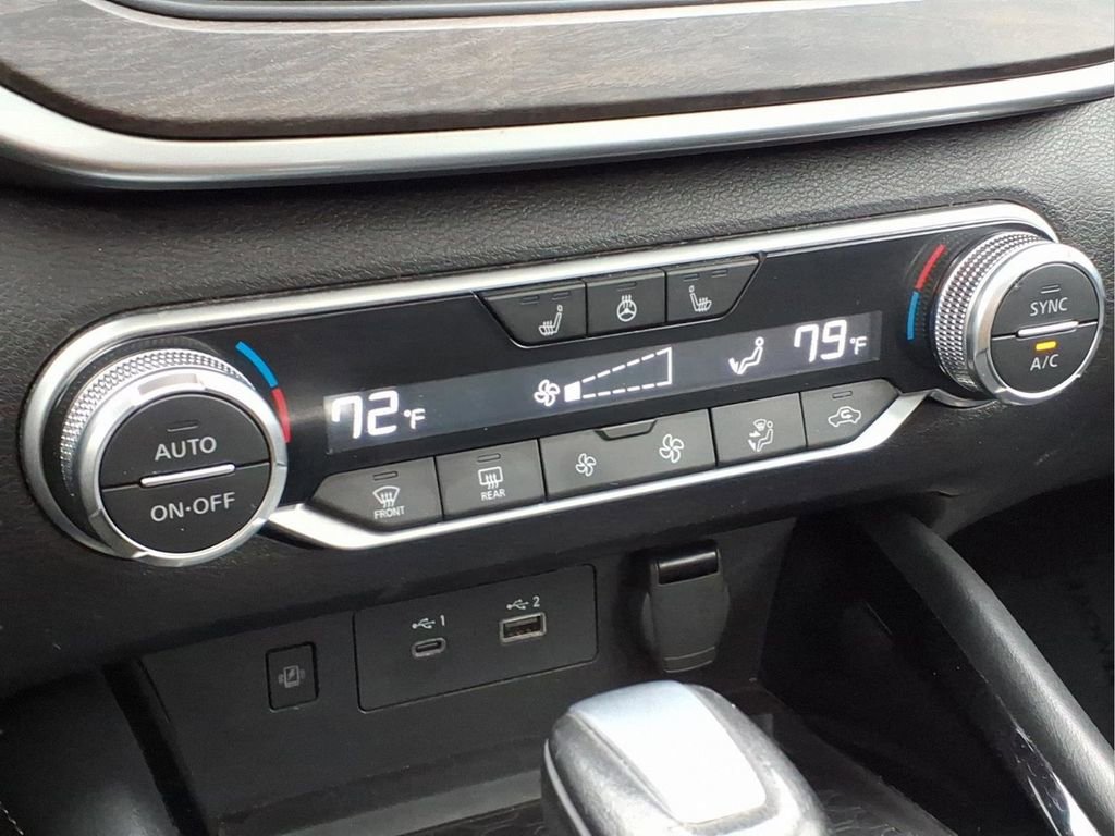 Used 2023 Nissan Altima 2.5 SL FWD image 10