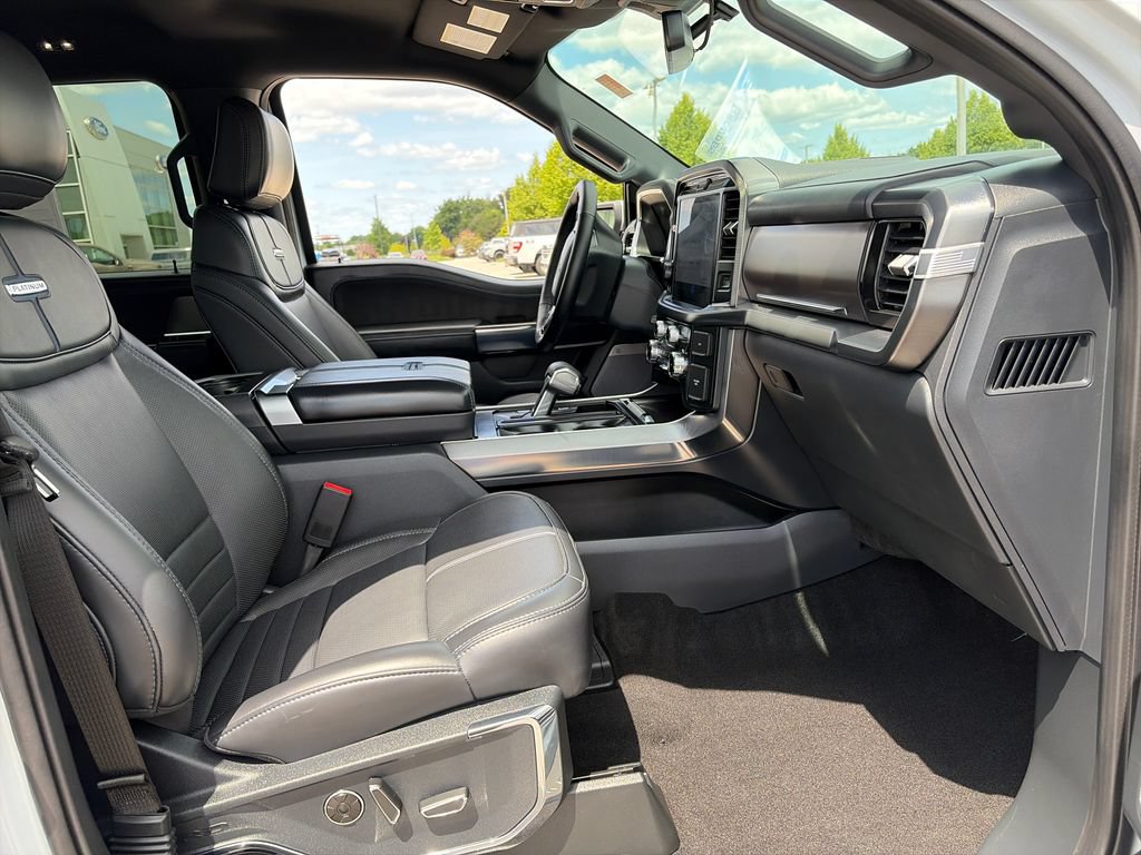 Used 2025 Ford F150 Platinum AWD/4WD image 12