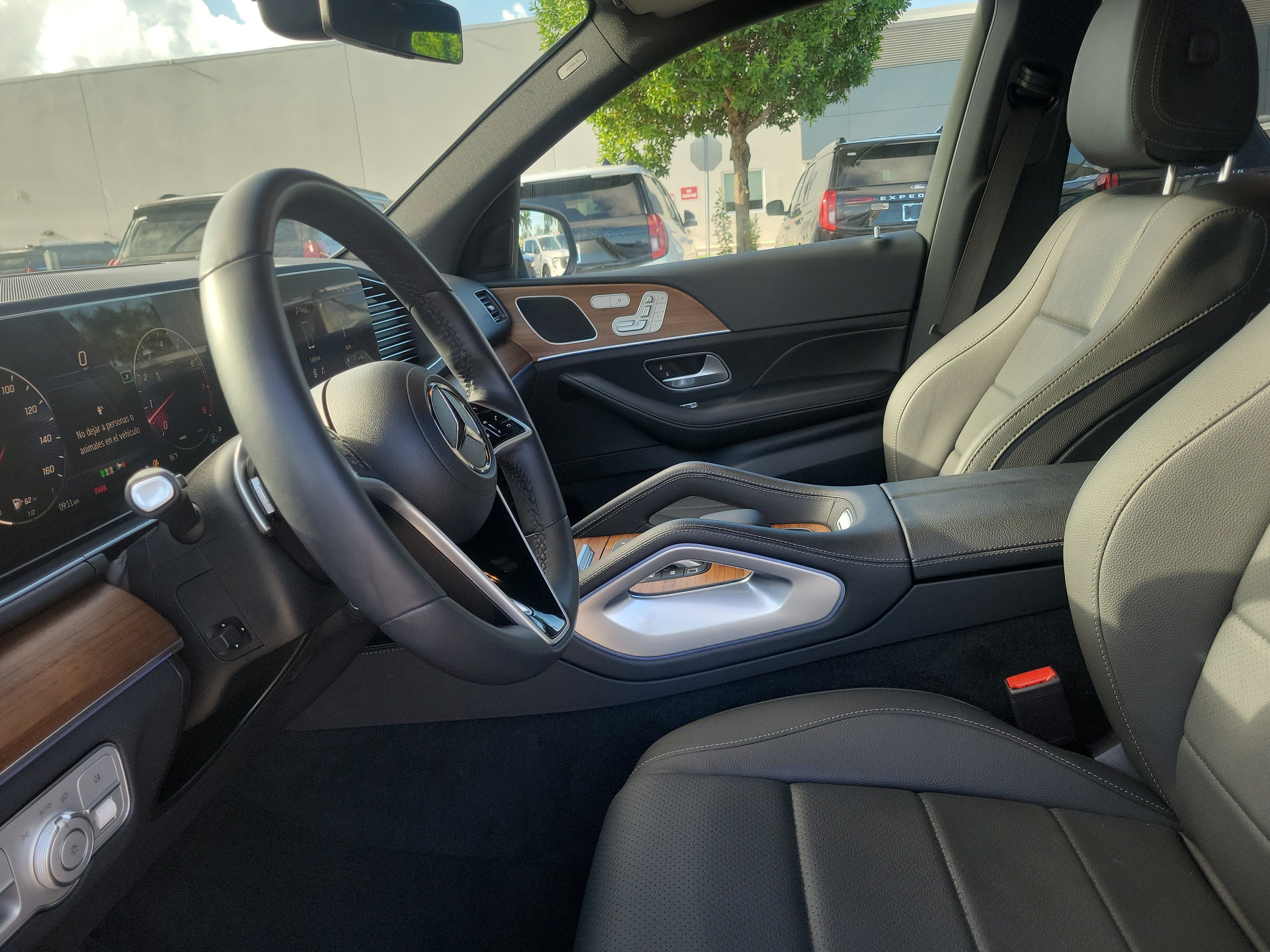 Used 2026 Mercedes-Benz GLE 350 4MATIC image 12