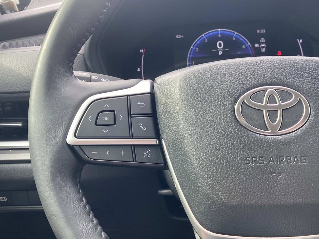 Used 2024 Toyota Grand Highlander FWD image 31