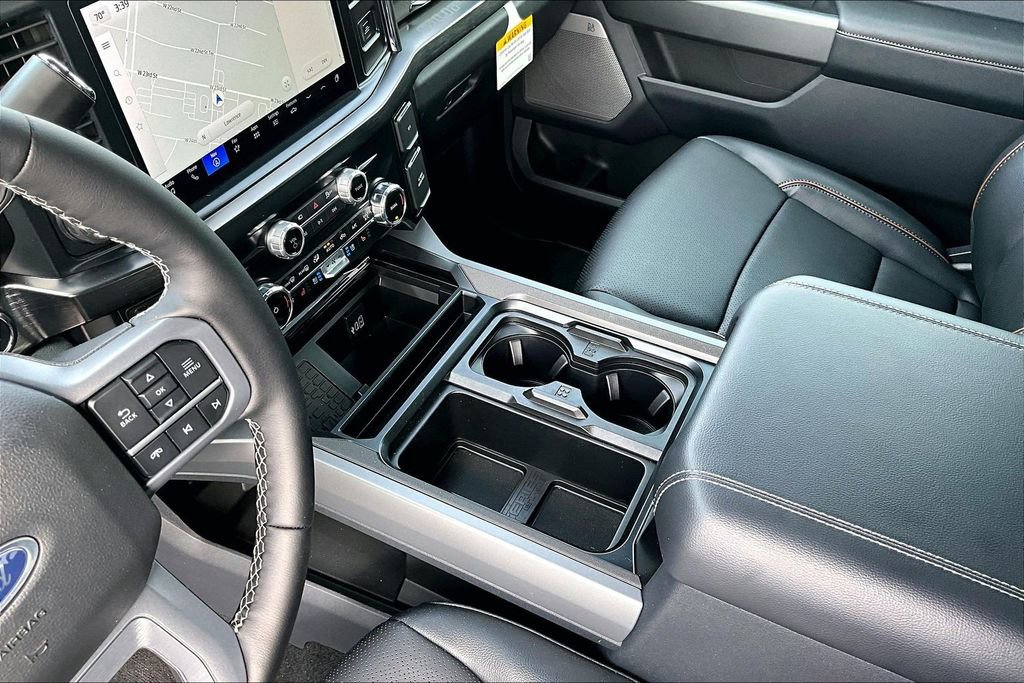 New 2026 Ford F250 Lariat w/ Black Appearance Package image 25