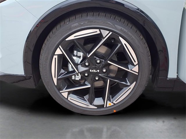 New 2025 Kia K4 GT-Line image 19