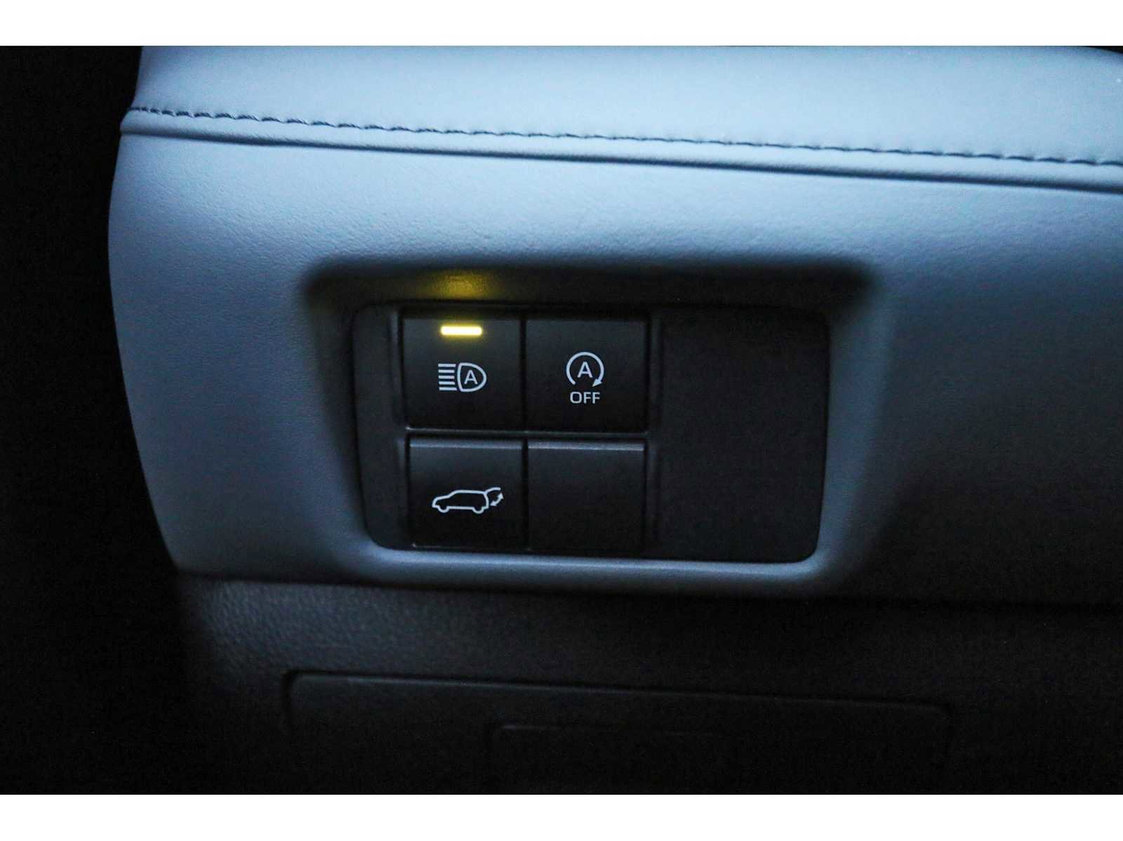 Used 2023 Toyota Highlander LE image 16