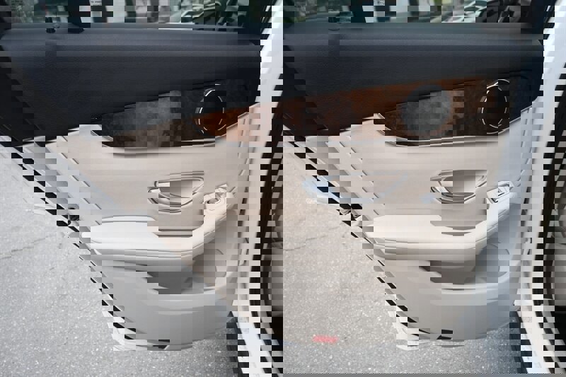 Used 2018 Mercedes-Benz GLC 300 4MATIC Coupe image 42