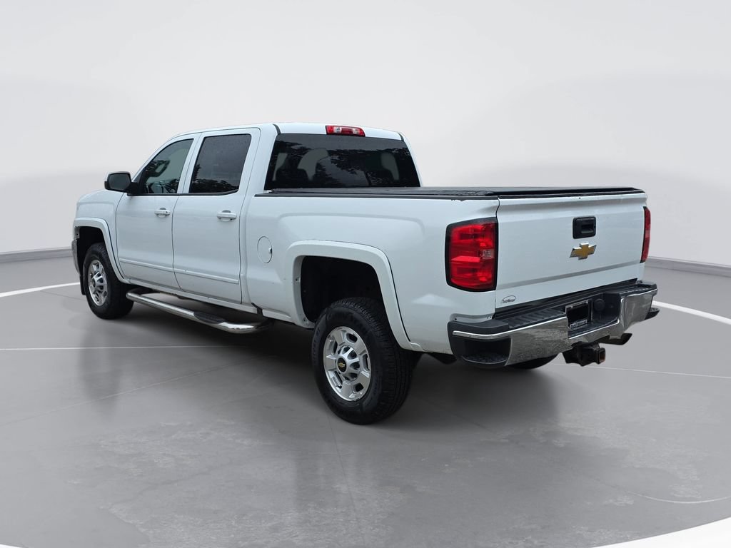 Used 2017 Chevrolet Silverado 2500 LT AWD/4WD image 6