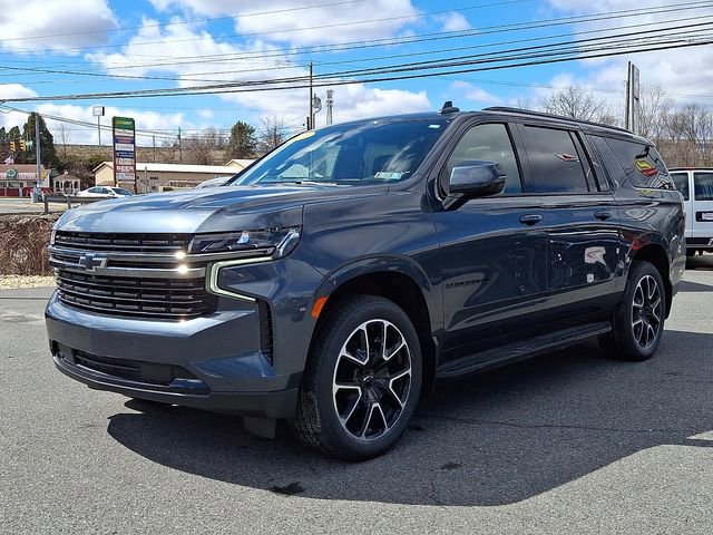 Certified 2021 Chevrolet Suburban RST w/ Luxury Package image 3