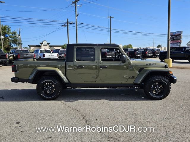 New 2025 Jeep Gladiator Sport image 13