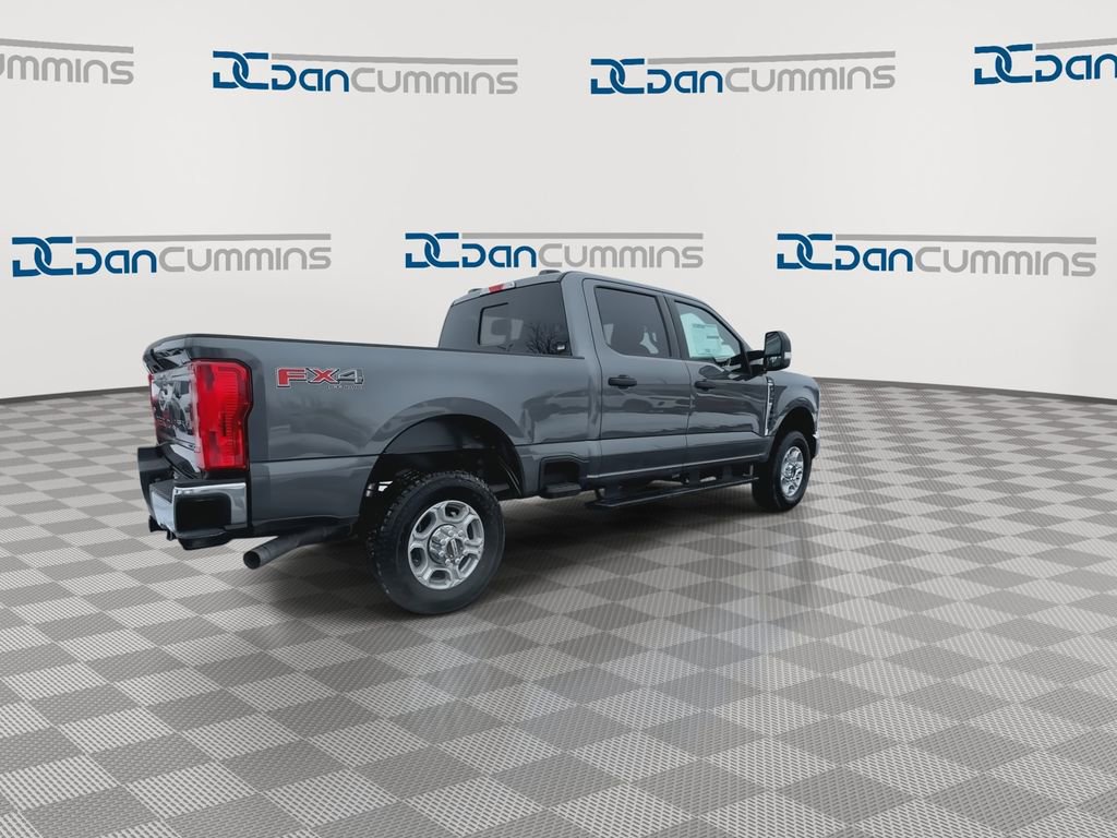 New 2026 Ford F350 XLT w/ FX4 Off-Road Package image 11
