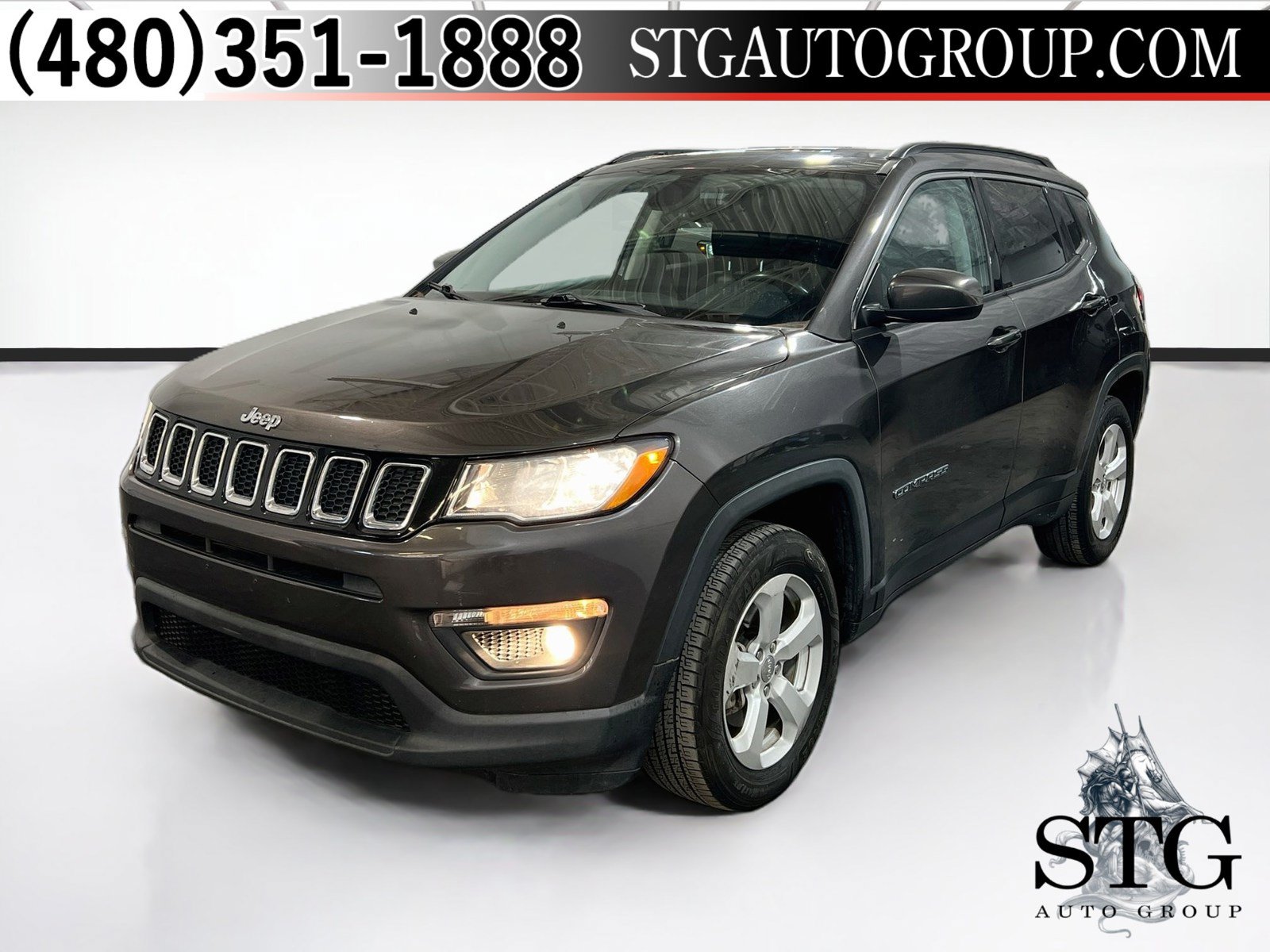 Used 2017 Jeep Compass Latitude w/ Popular Equipment Group AWD/4WD image 1