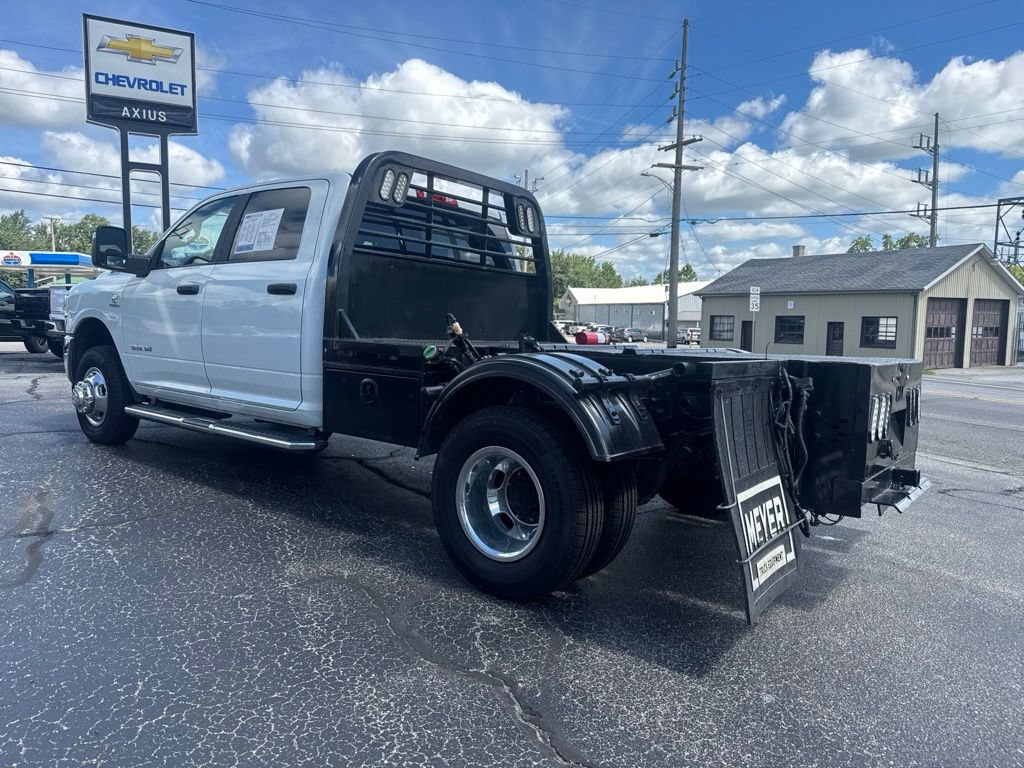 Used 2024 RAM 3500 Big Horn AWD/4WD image 5