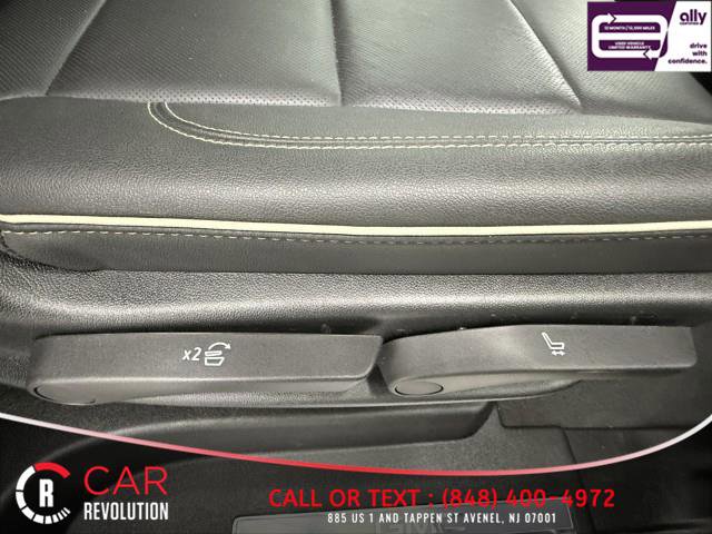 Used 2024 GMC Yukon XL SLT image 59