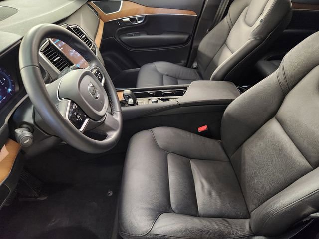 Used 2024 Volvo XC90 B5 Plus image 14