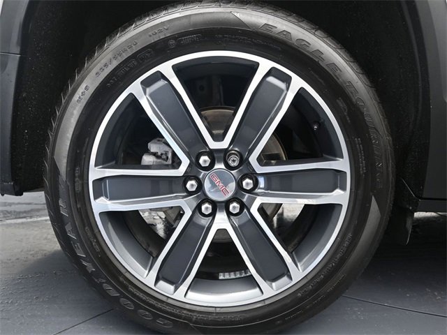 Used 2021 GMC Acadia SLT w/ Technology Package image 9