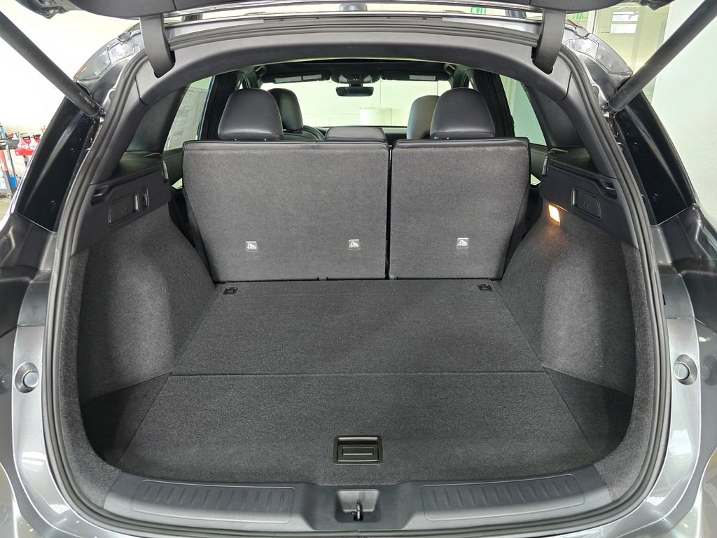 New 2025 INFINITI QX50 Sport image 32