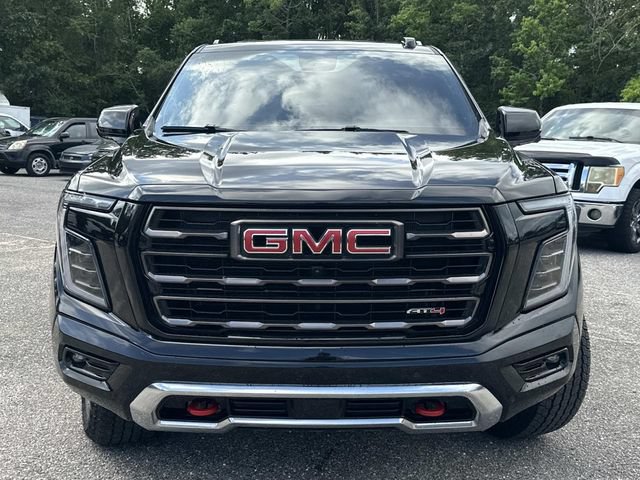 Used 2025 GMC Yukon AT4 Ultimate AWD/4WD image 2