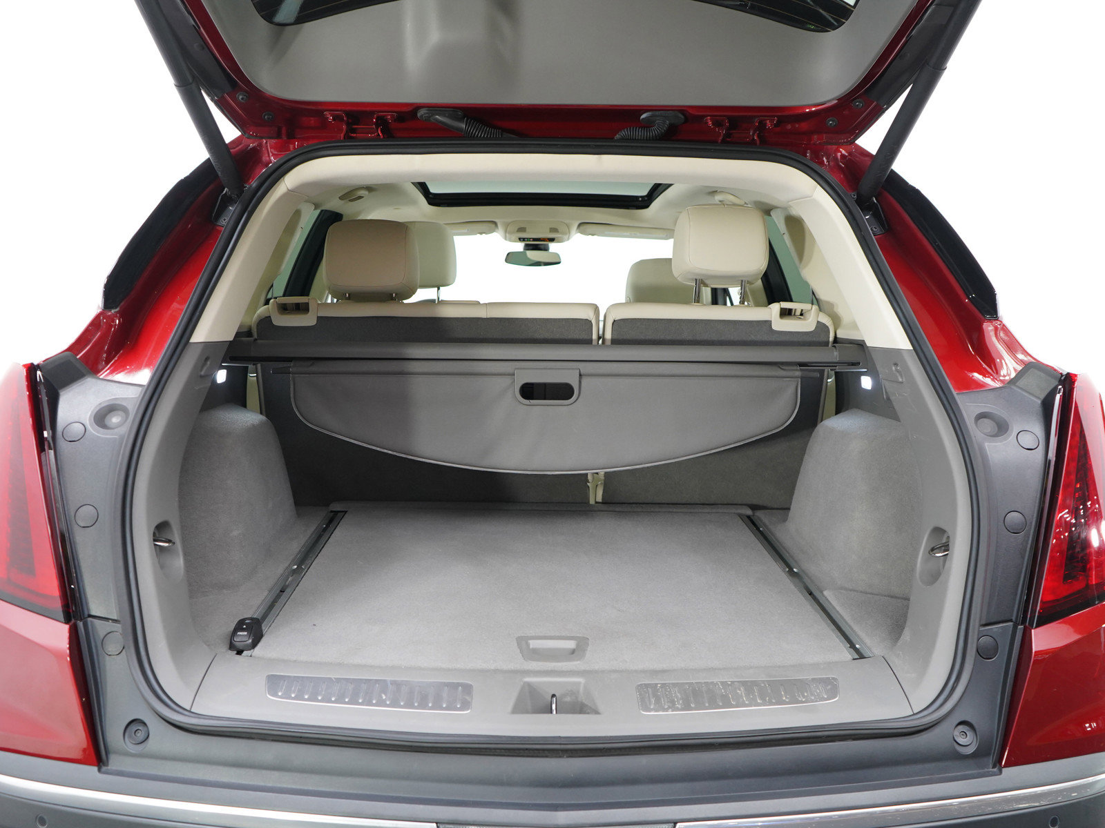 Used 2021 Cadillac XT5 Premium Luxury image 17