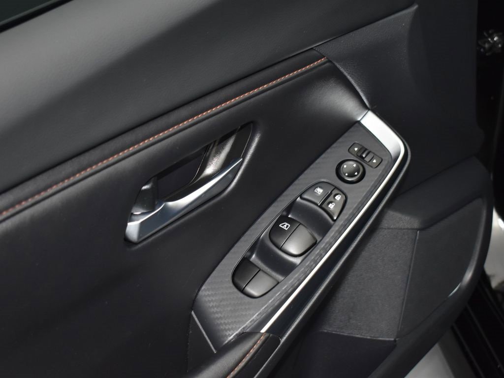 Used 2022 Nissan Sentra SR image 2