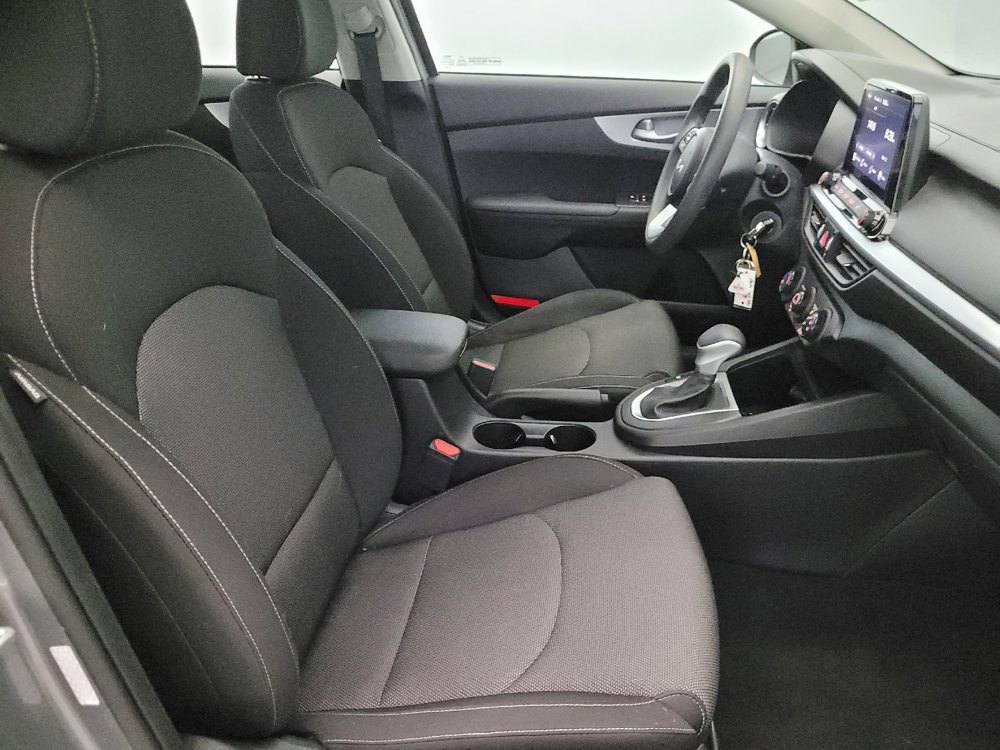 Used 2023 Kia Forte LXS FWD image 21