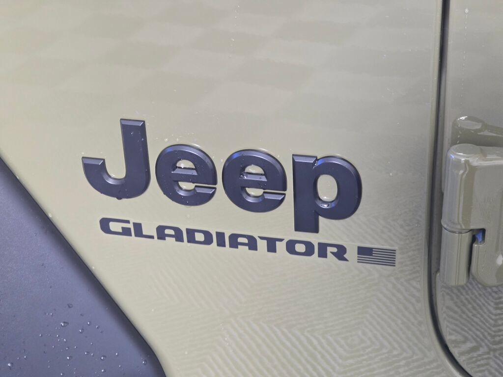 New 2026 Jeep Gladiator Sport image 12