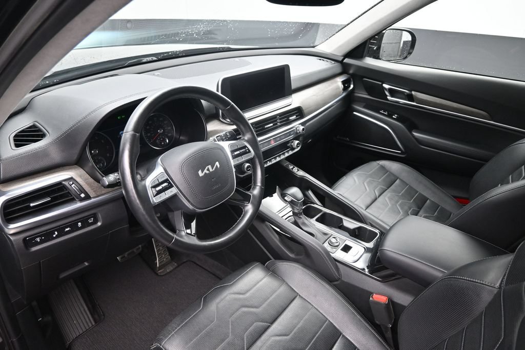 Used 2022 Kia Telluride SX w/ SX Prestige Package AWD/4WD image 19