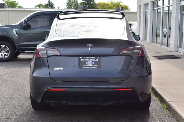 Used 2022 Tesla Model Y Long Range AWD/4WD image 9