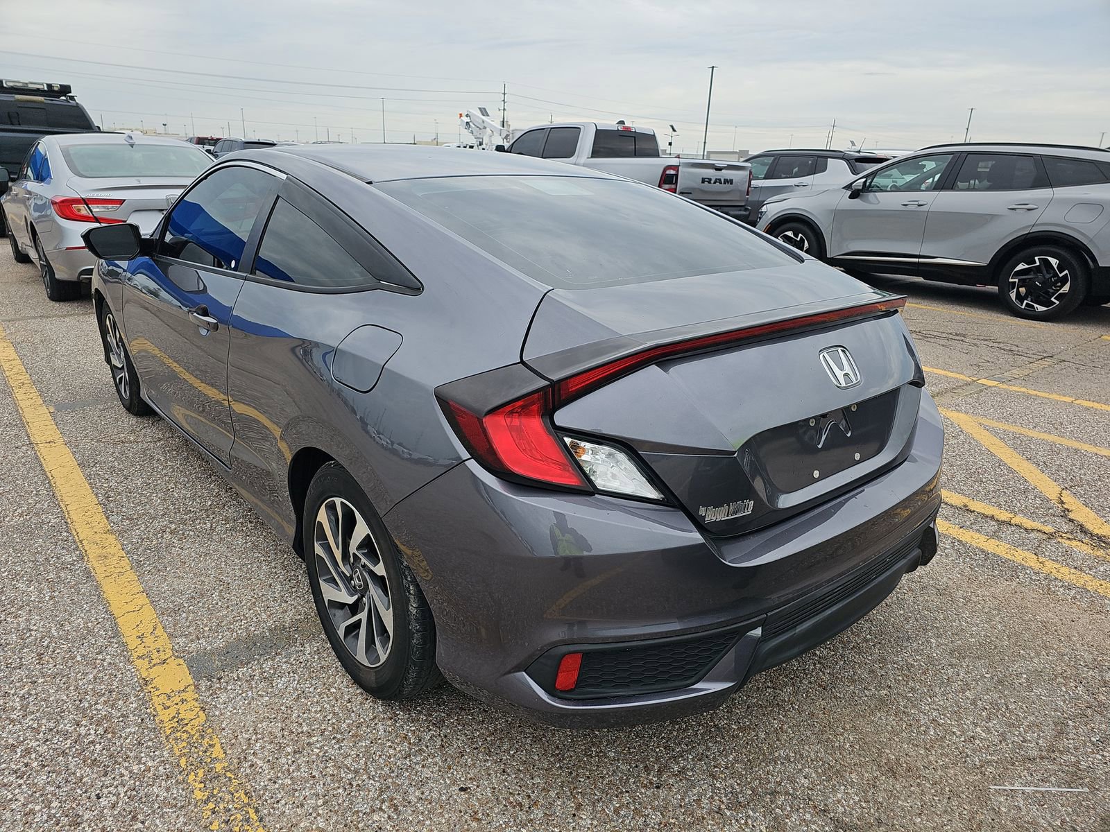 Used 2019 Honda Civic LX image 10