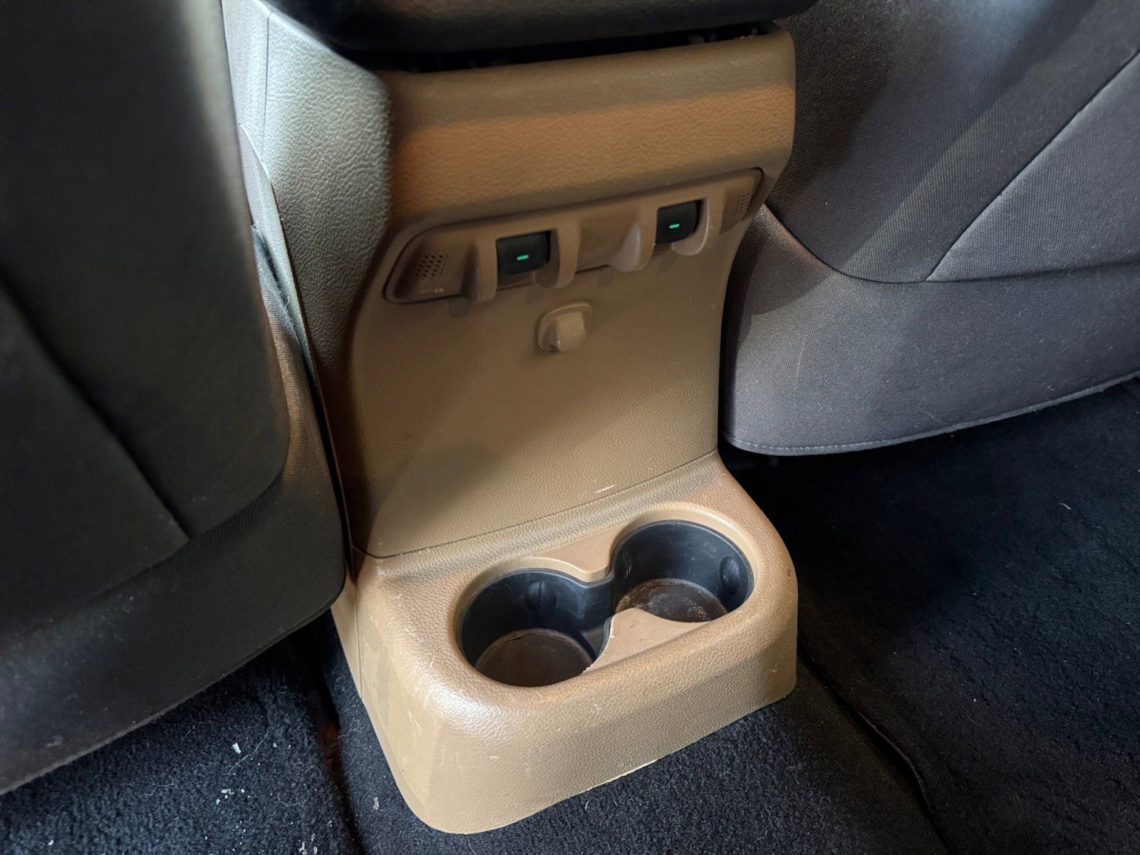 Used 2013 Jeep Wrangler Unlimited Rubicon w/ Connectivity Group image 19