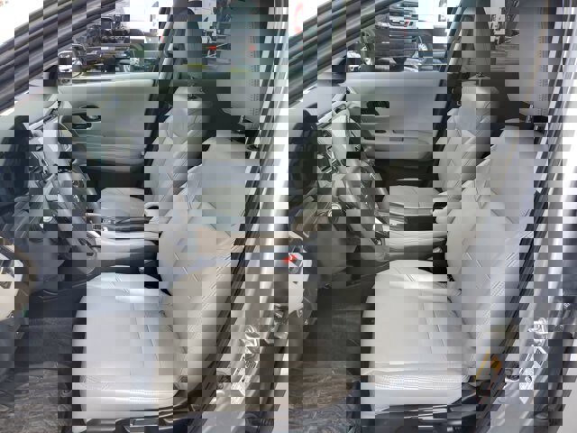 Used 2017 Honda HR-V EX image 23