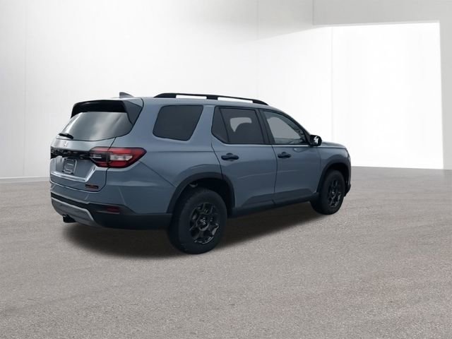 New 2025 Honda Pilot TrailSport image 9