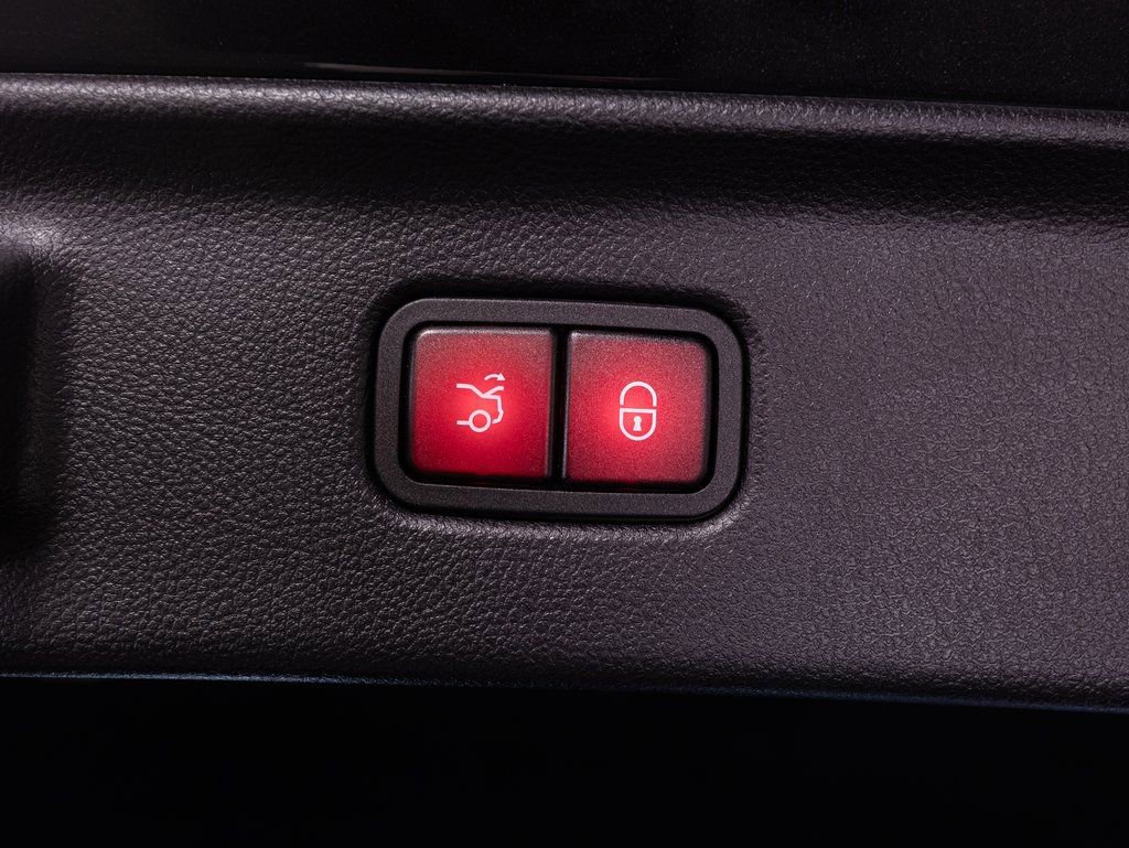 Used 2023 Mercedes-Benz S 580 4MATIC Sedan image 35