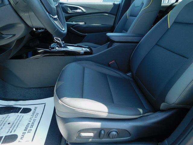 New 2025 Chevrolet Trax ACTIV w/ Driver Confidence Package image 21