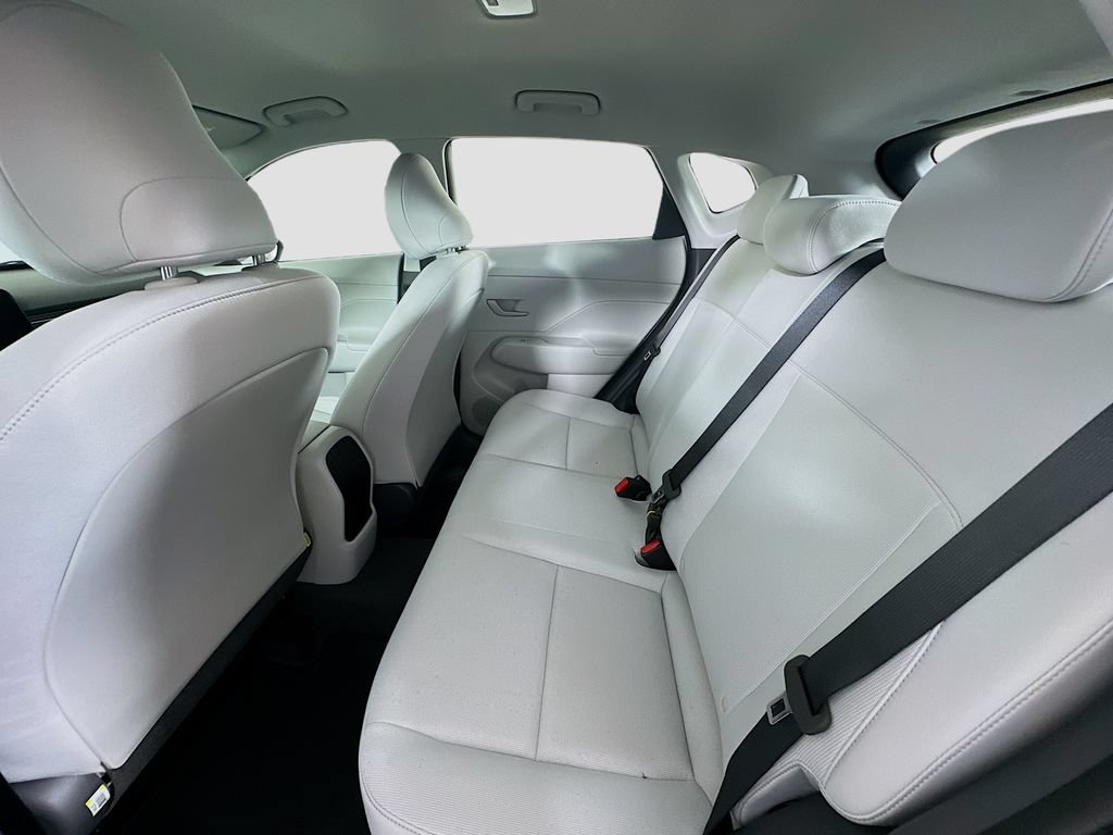 New 2026 Hyundai Kona SE FWD image 16